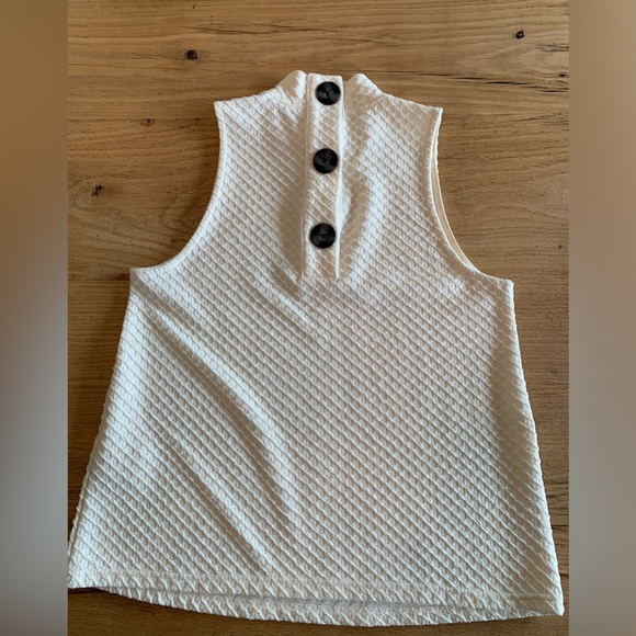 Eri and Ali Overture Textured Ivory Women’s Button Back Sleeveless Top M Prelov - Picture 2 of 8
